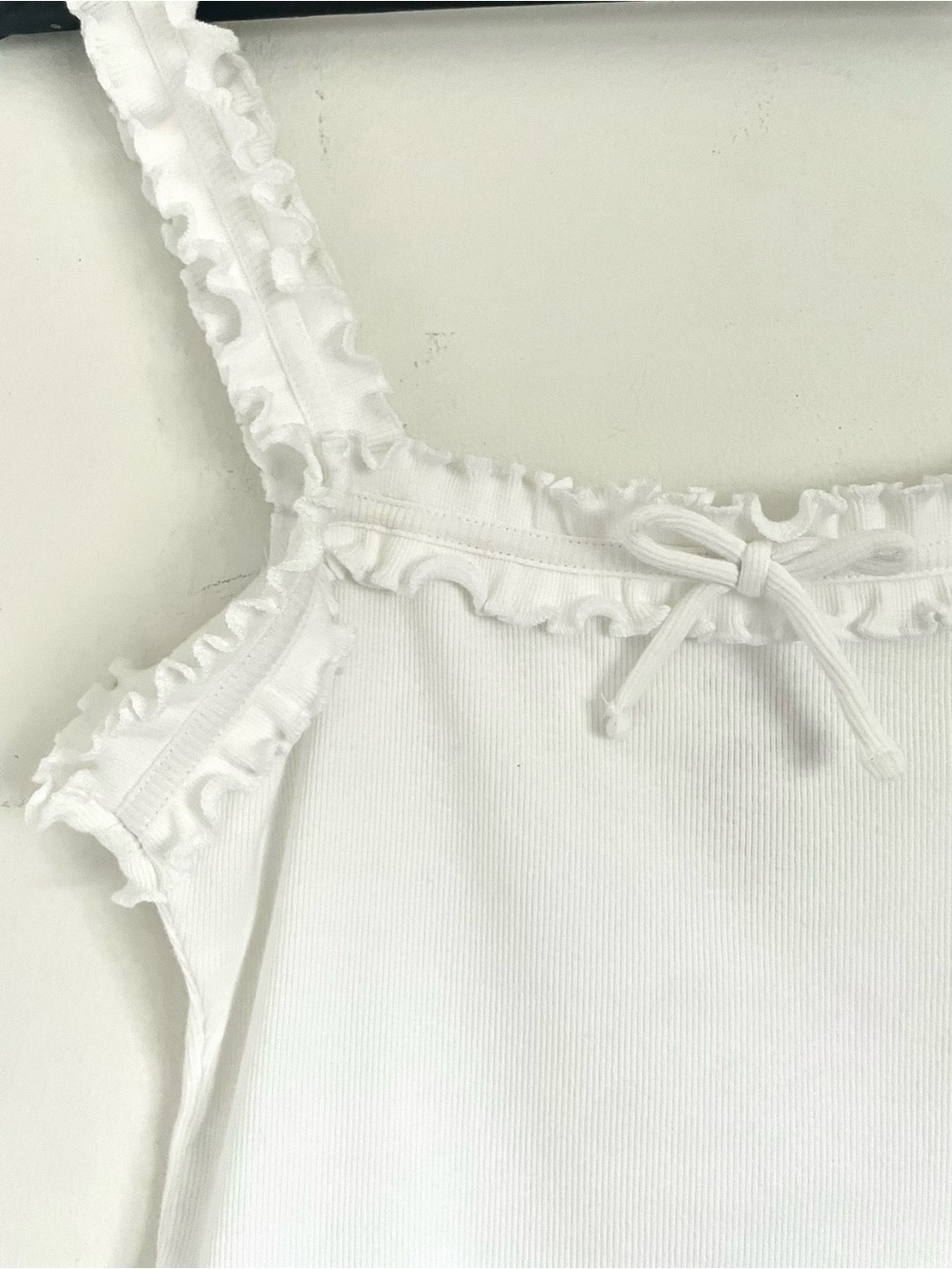 Anthropologie Maeve Dorrie Ruffled Cami in White M NWT Minimalist Capsule - Picture 7 of 11